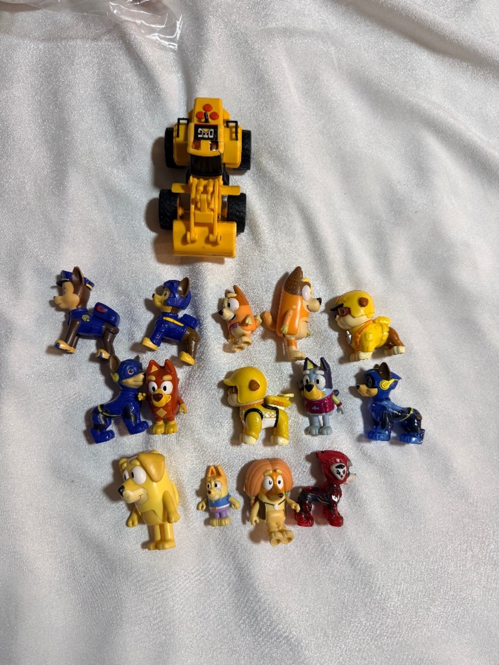 PAW Patrol & Bluey Figure Lot + Construction Vehicle